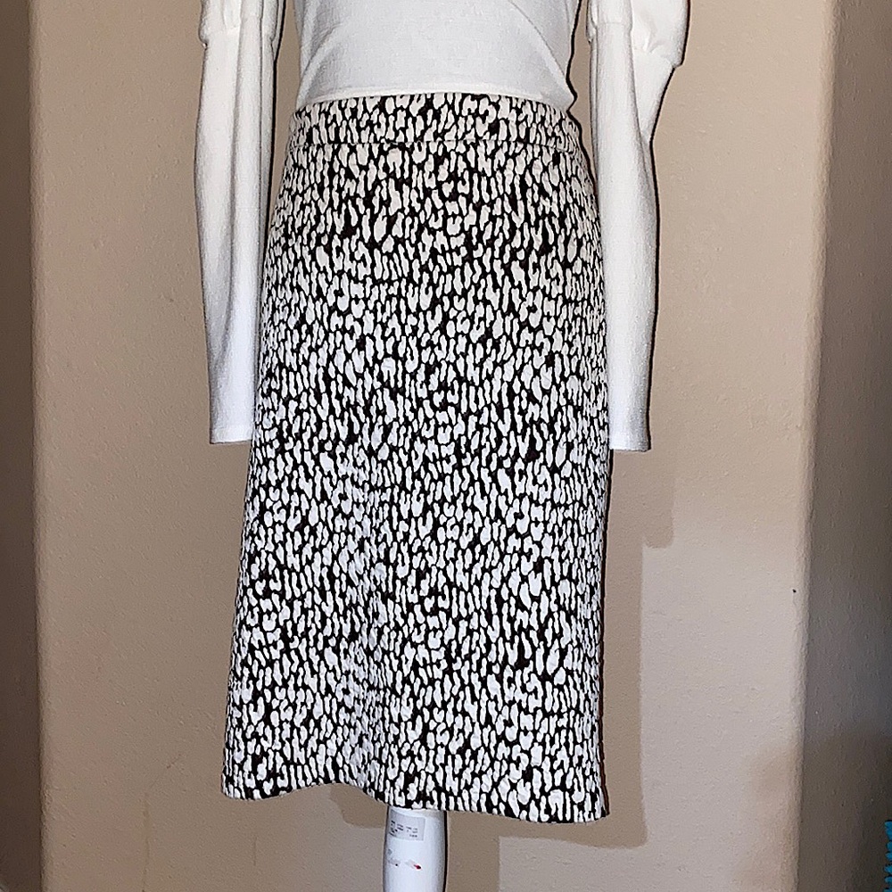 Michael Michael Kors white & brown pencil skirt size medium